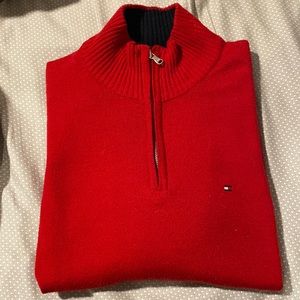 Tommy Hilfiger sweater